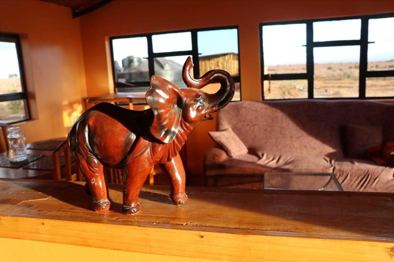 Amboseli Redhouse Daire Dış mekan fotoğraf