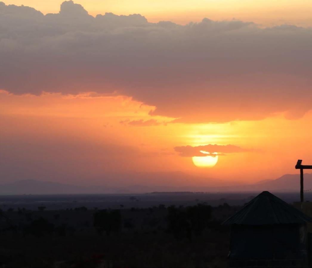 Amboseli Redhouse Daire Dış mekan fotoğraf