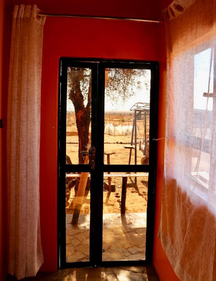 Amboseli Redhouse Daire Dış mekan fotoğraf