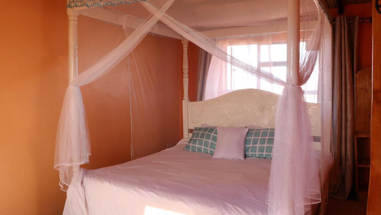 Amboseli Redhouse Daire Dış mekan fotoğraf