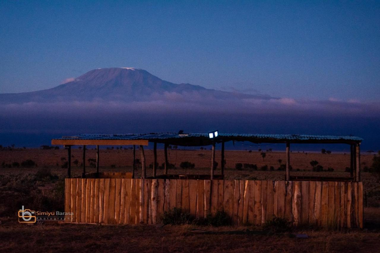 Amboseli Redhouse Daire Dış mekan fotoğraf
